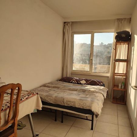 Private Room In An Appartment -Near To Brussel Central With Lift - Not A Hotel Εξωτερικό φωτογραφία